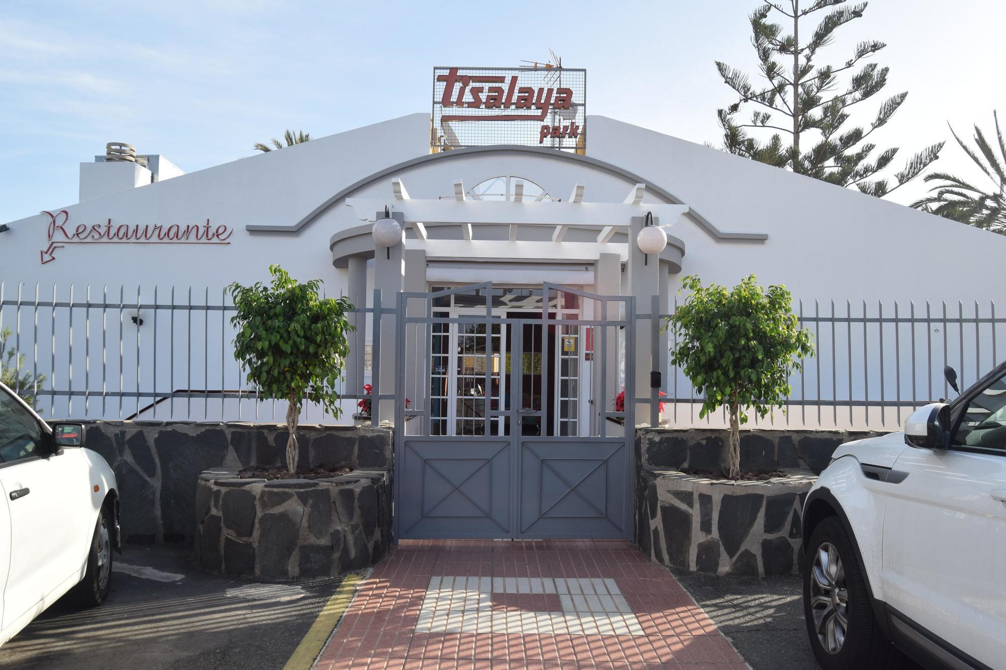 Tisalaya Park Aparthotel Maspalomas  Bagian luar foto