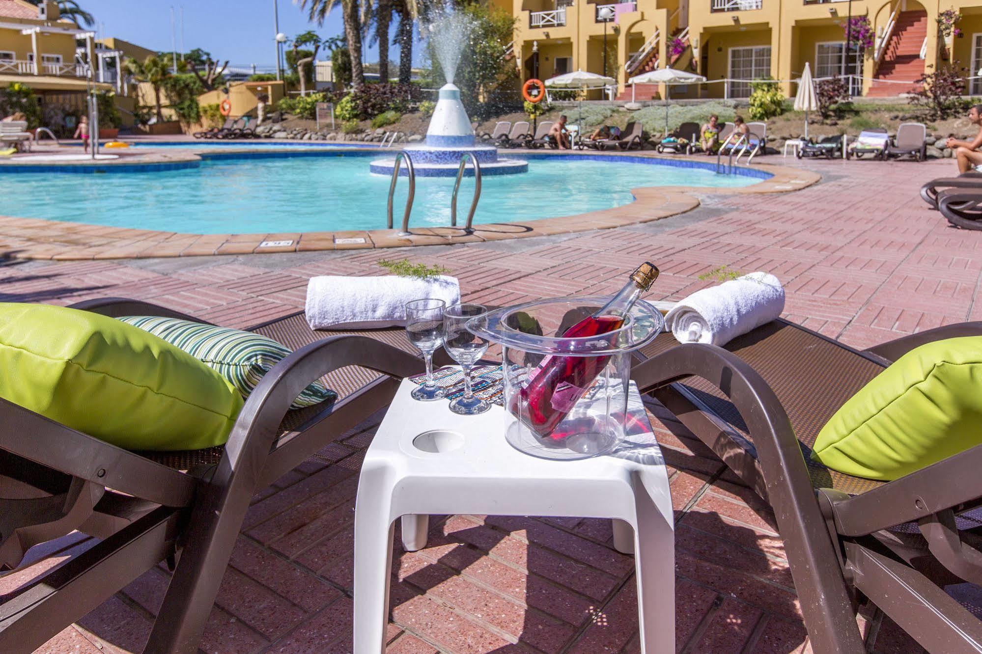 Tisalaya Park Aparthotel Maspalomas  Bagian luar foto
